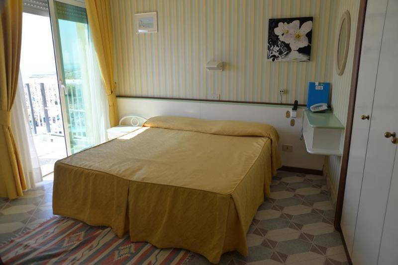 Hotel Capri 3 Stelle Superior Лидо-ди-Езоло Экстерьер фото